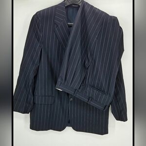 Bachrach Black 2 Pc Suit W/ BLUE PINSTRIPES 100% Wool Suit Jacket Pants sz 43T